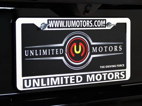 Used 2025 Ford Expedition Platinum w/ Stealth Performance Package AWD/4WD image 7