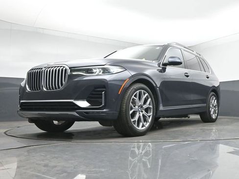Used 2019 BMW X7 xDrive40i w/ Premium Package AWD/4WD image 13