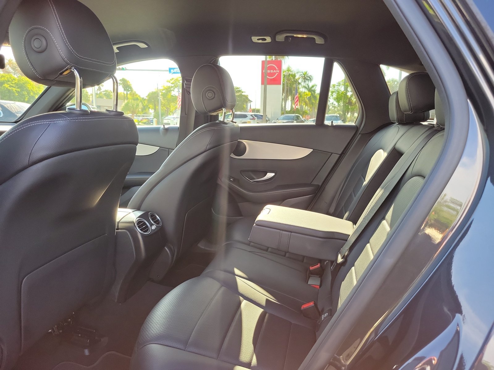 Used 2022 Mercedes-Benz GLC 300 image 12