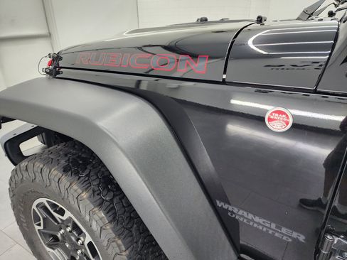 Used 2014 Jeep Wrangler Unlimited Rubicon AWD/4WD image 35