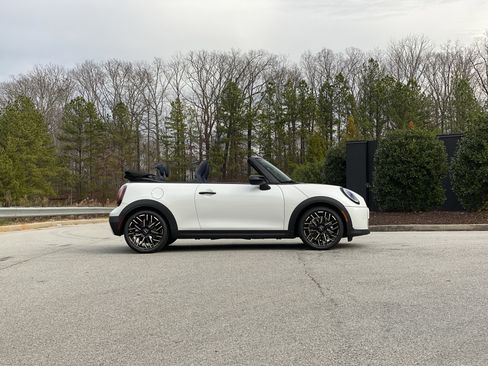 New 2026 MINI Cooper S image 5