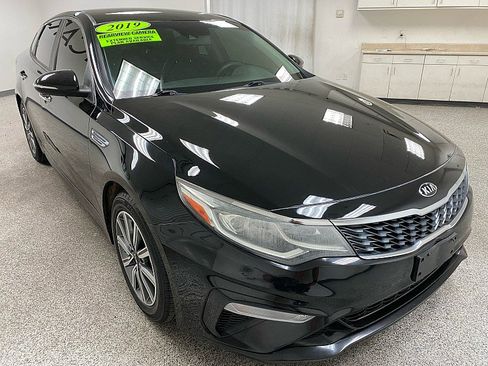 Used 2019 Kia Optima LX w/ LX 17" Wheel Package image 3