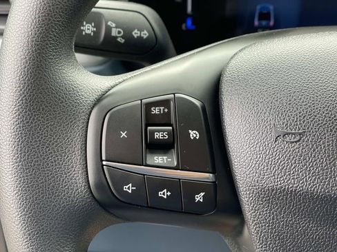 Certified 2025 Ford Maverick XL FWD image 9