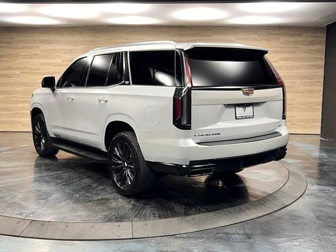 Used 2023 Cadillac Escalade Premium Luxury image 25