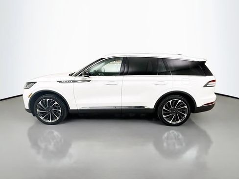 Used 2025 Lincoln Aviator Reserve w/ Equipment Group 201A AWD/4WD image 4