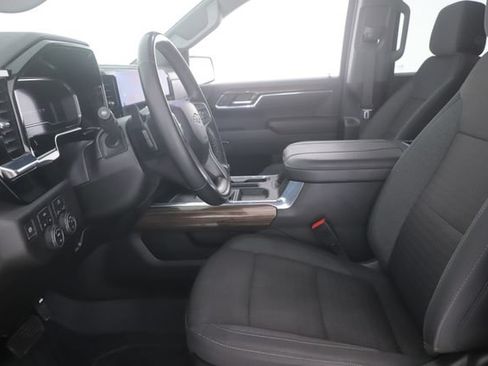 Used 2024 Chevrolet Silverado 1500 RST w/ Protection Package AWD/4WD image 16