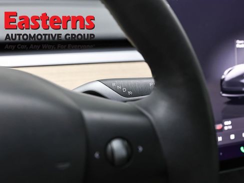 Used 2023 Tesla Model 3 Standard Range image 13