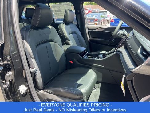 New 2025 Jeep Grand Cherokee Overland w/ Trailer Tow Package image 24