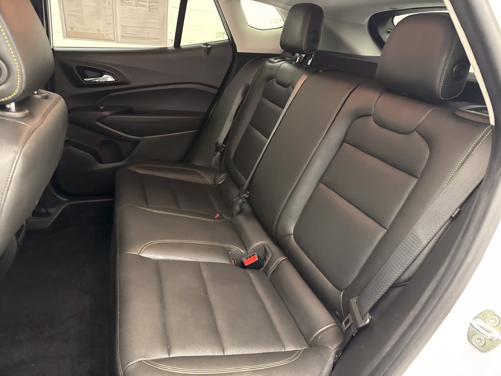 Used 2024 Chevrolet Trax ACTIV w/ Sunroof Package FWD image 22