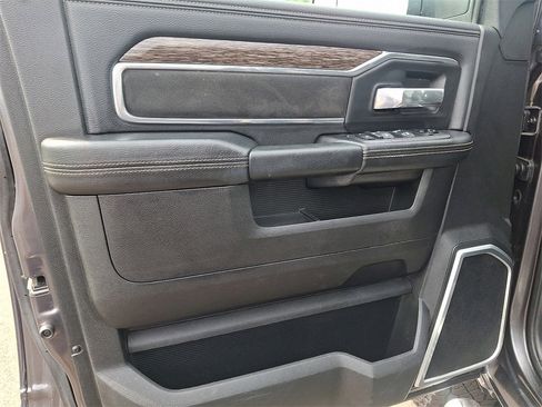 Used 2021 RAM 2500 Laramie image 12