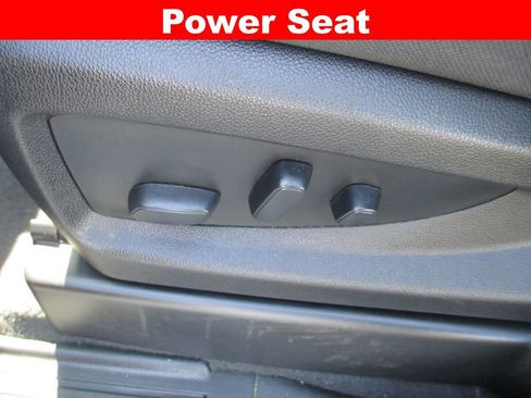 Used 2019 GMC Sierra 1500 SLE w/ SLE Value Package image 22