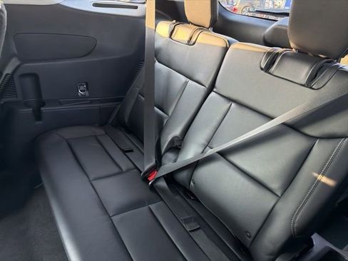 Certified 2022 Ford Explorer Limited image 15