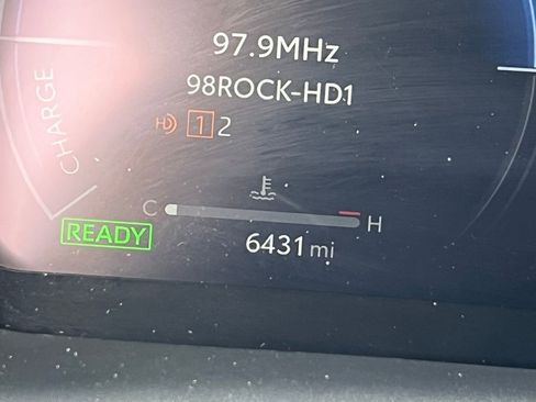 Certified 2026 Toyota Corolla Cross XSE w/ Convenience Package image 23