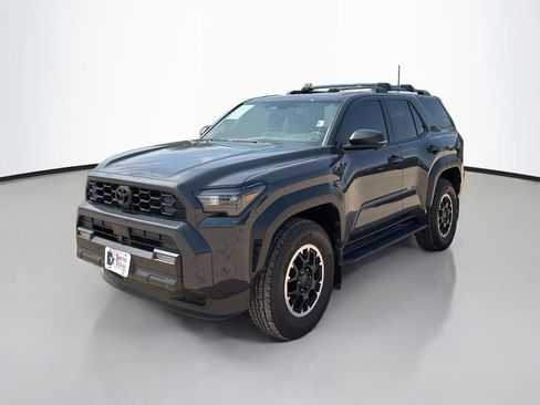 Used 2025 Toyota 4Runner TRD Off-Road Premium w/ Tow Technology Package AWD/4WD image 3