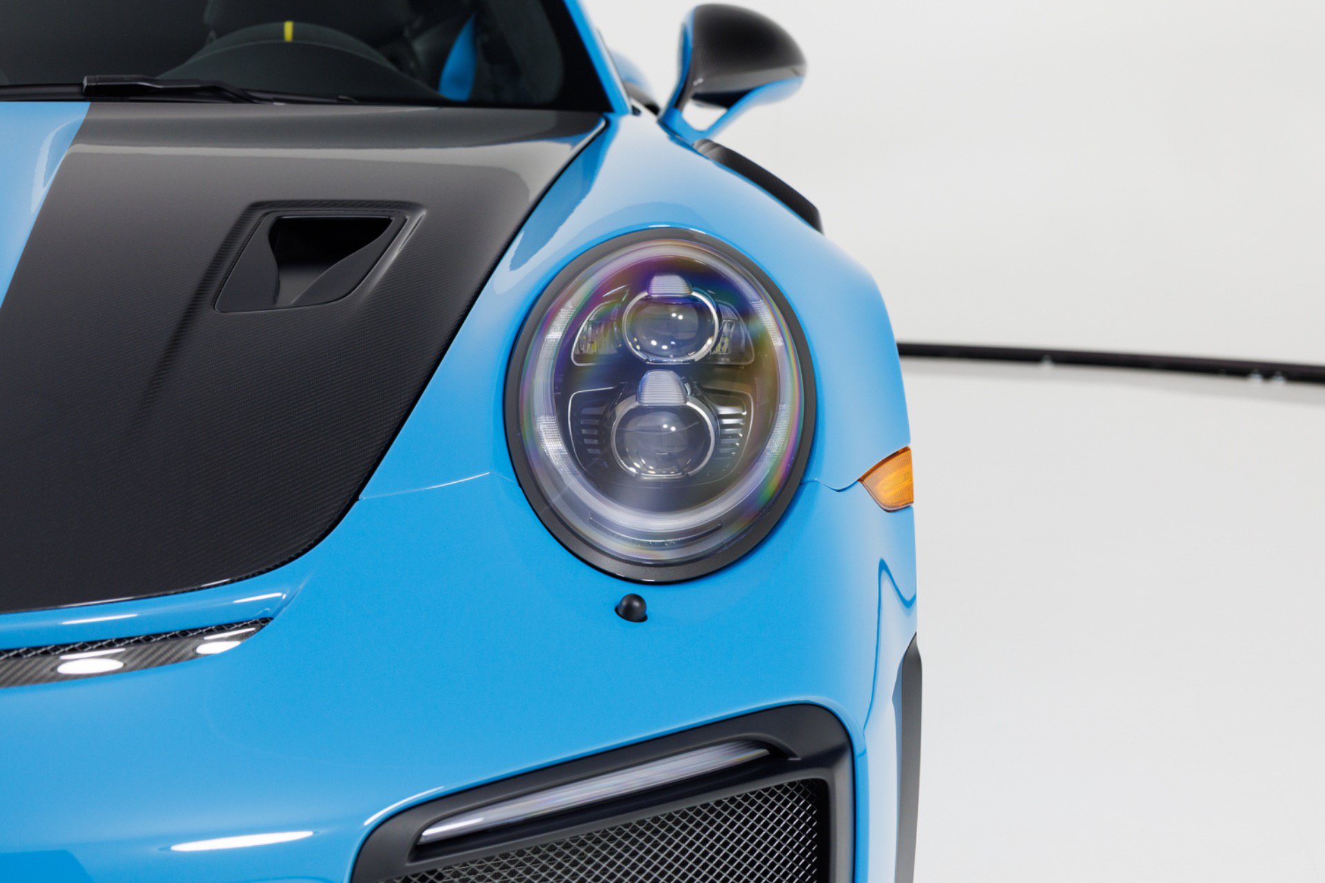 Used 2019 Porsche 911 GT2 RS RWD image 62