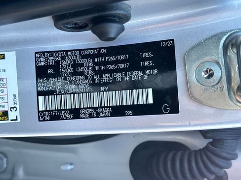 Used 2024 Toyota 4Runner SR5 Premium image 29