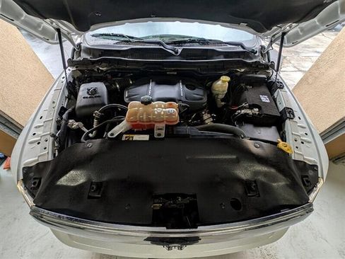 Used 2017 RAM 1500 Laramie w/ Convenience Group image 18