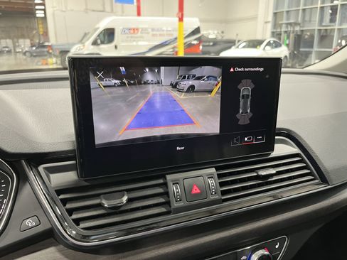 Used 2021 Audi Q5 2.0T Premium w/ Convenience Package image 25