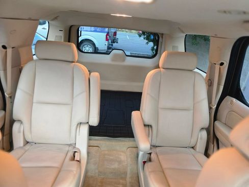 Used 2007 Cadillac Escalade AWD w/ Information Package image 15