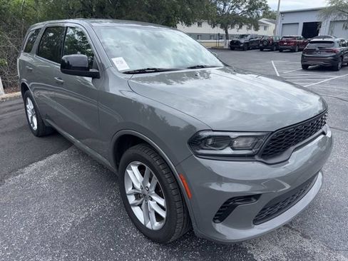 Used 2023 Dodge Durango GT AWD/4WD image 3