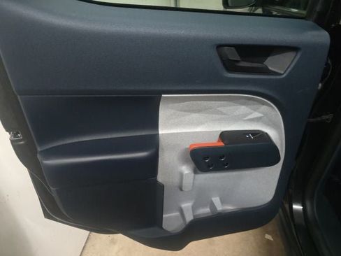 Used 2023 Ford Maverick XLT FWD image 12
