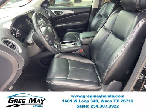 Used 2019 Nissan Pathfinder SL AWD/4WD image 23