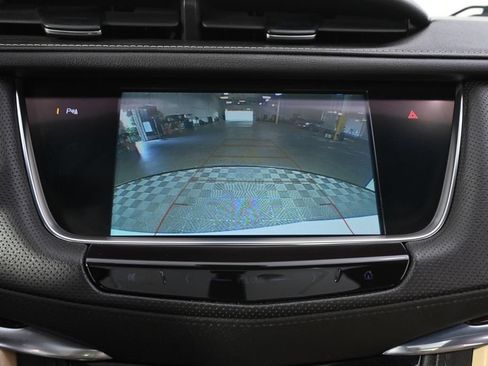 Used 2018 Cadillac XT5 Luxury w/ Driver Awareness Package AWD/4WD image 30