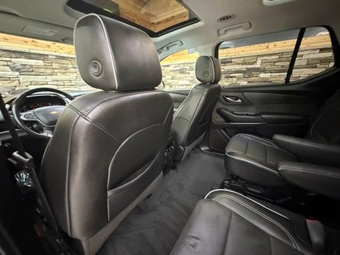 Used 2021 Chevrolet Traverse High Country w/ LPO, Floor Liner Package AWD/4WD image 35
