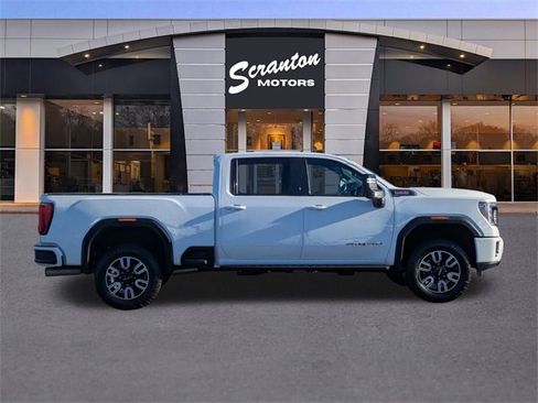 Used 2023 GMC Sierra 3500 AT4 w/ AT4 Preferred Package image 6