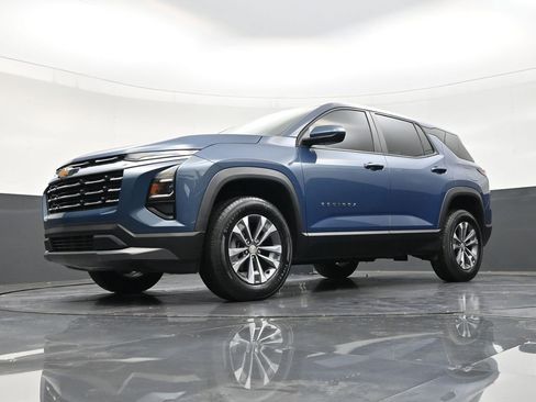Used 2026 Chevrolet Equinox LT FWD image 20