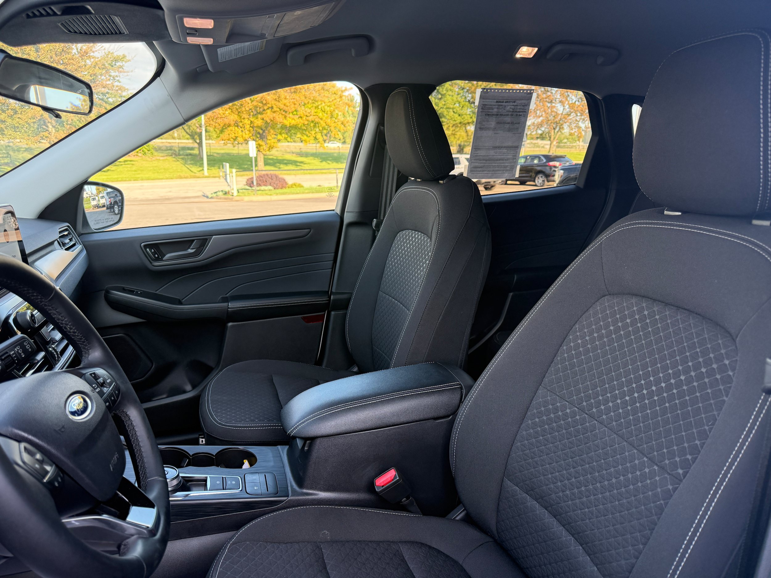 Used 2024 Ford Escape Active FWD image 2
