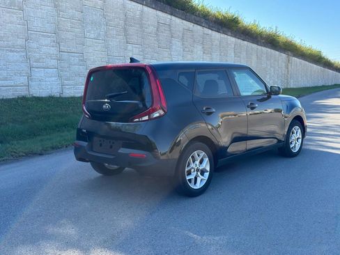 Used 2020 Kia Soul S FWD image 6