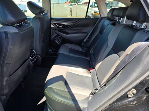 Used 2020 Subaru Outback Onyx Edition XT AWD/4WD image 18