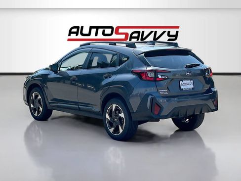 Used 2024 Subaru Crosstrek 2.5i Limited w/ Crosstrek Mirror Package AWD/4WD image 5