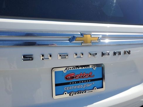 Used 2021 Chevrolet Suburban High Country image 41