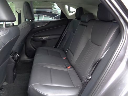 Used 2023 Lexus NX 350 AWD image 16