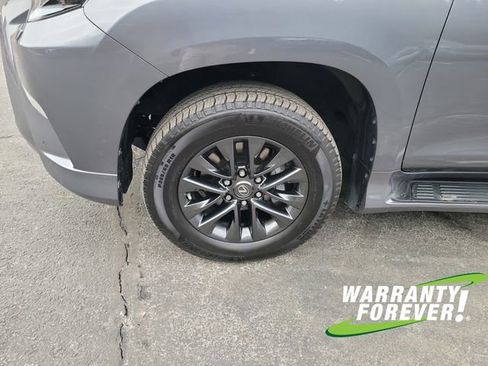 Used 2023 Lexus GX 460 Premium w/ Premium Package image 19