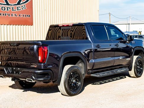 Used 2024 GMC Sierra 1500 AT4 w/ Technology Package image 3