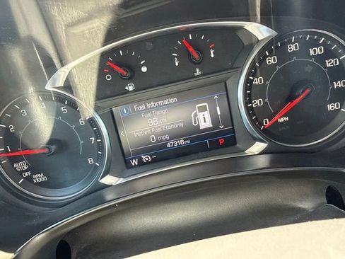 Used 2022 GMC Terrain SLE FWD image 12
