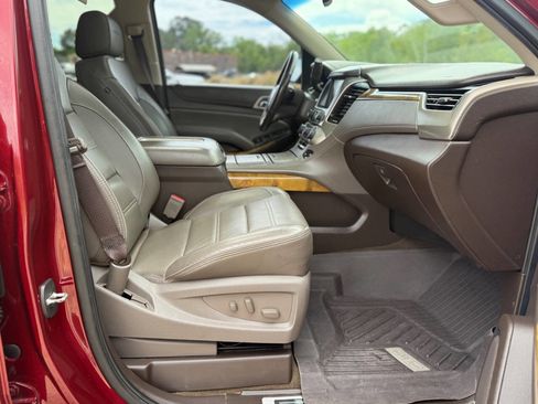 Used 2017 GMC Yukon Denali w/ Open Road Package image 28