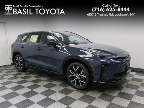 New 2025 Toyota Crown Signia image 1