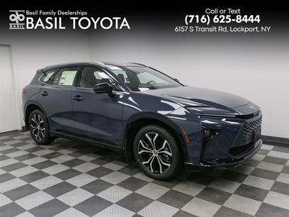 New 2025 Toyota Crown Signia