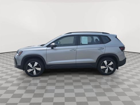 Certified 2025 Volkswagen Taos S AWD/4WD image 6