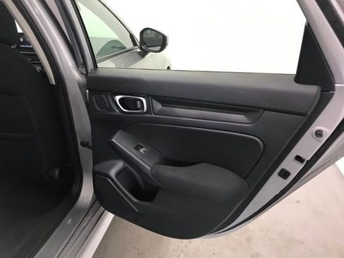 Used 2022 Honda Civic EX image 21