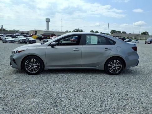 Used 2023 Kia Forte GT-Line w/ GT-Line Premium Package FWD image 8