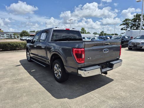 Certified 2021 Ford F150 XLT w/ Equipment Group 302A High RWD image 12