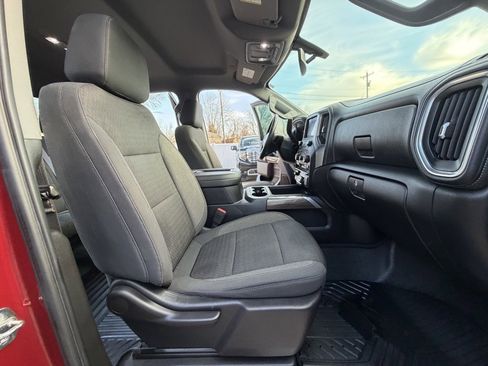 Used 2020 Chevrolet Silverado 2500 LT w/ Texas Edition image 39