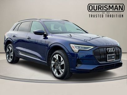 Certified 2022 Audi e-tron Premium w/ Convenience Plus Package