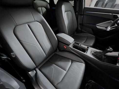 Used 2023 Audi Q3 2.0T Premium Plus w/ Premium Plus Package image 31