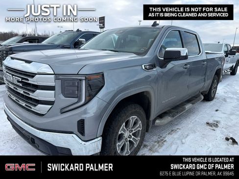 Used 2024 GMC Sierra 1500 SLE w/ X31 Off-Road Package image 1